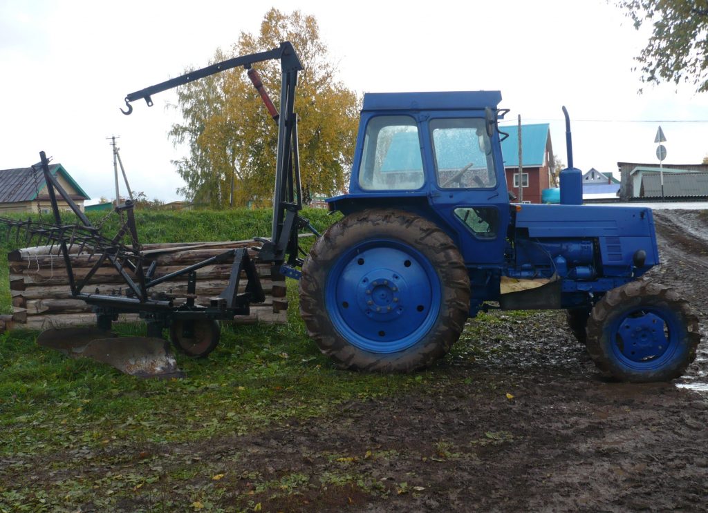 Права на трактор в Великом Новгороде